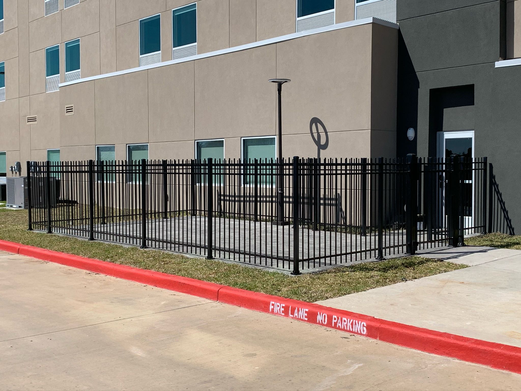 Commercial fencing photo 3
